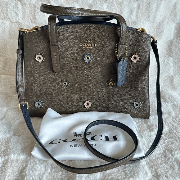 NWT! RARE! Coach Charlie Carryall 28 With Scattered Rivets Floral In Moss 69432 - Picture 1 of 14